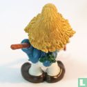 Schtroumpf jardinier avec râteau (chapeau beige) - Image 2