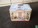 Buckingham Palace (Money Box) - Image 1