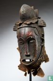 Nigerian Facemask with Nose Scarifications - Afbeelding 2