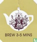 English Tea Shop  Organic Cinnamon, Moringa & Ginger / Brew 3-5 mins - Image 2