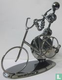 Marionette mit Saxophon auf \"Musik\" Fahrrad - Bild 3