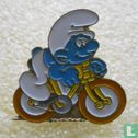 Cyclist smurf - Image 1
