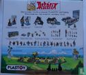 The house of Asterix with figure. - Image 2