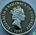 Guernsey 1 pound 1997 (PROOF) "50th Wedding anniversary of Queen Elizabeth II and Prince Philip" - Afbeelding 1