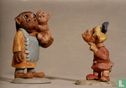  Apemoeder met apekind en apemeisje (Rommeldam, Ernst Onkenhout)  - Afbeelding 1