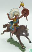 Indiaan te paard met dolk en schild - Afbeelding 1