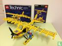 Lego 8855 Prop Plane Set - Image 2