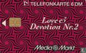 Media Markt - Love & Devotion - Afbeelding 1