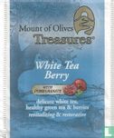 White Tea Berry  - Image 1