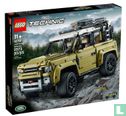 LEGO 42110 Technic Land Rover Defender - Bild 1