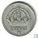 Suède 10 öre 1946 (argent - fermé 6) - Image 2