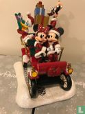 Disney Parks - Beeld - Santa Mickey Car - Afbeelding 1