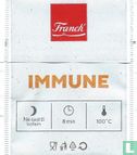Immune - Bild 2