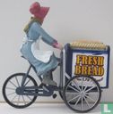 La femme du boulanger (livraison de boulangerie) - Image 3