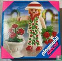 Playmobil Vrouw met Rozen / Lady Gardener with Roses - Image 1