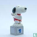 Snoopy als zwemmer op startblok 1 - Afbeelding 1