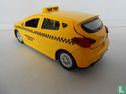 Kia Cee'd Taxi - Image 2