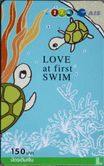love at first swim - Afbeelding 1