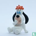 Droopy sitting - Image 1