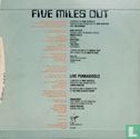 Five Miles Out - Afbeelding 2