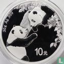 China 10 yuan 2023 (zilver - kleurloos) "Panda" - Afbeelding 2
