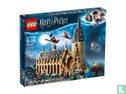LEGO 75954 Hogwarts™ Great Hall - Image 1