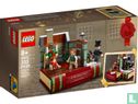 LEGO 40410 Charles Dickens Tribute - Image 1