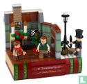 LEGO 40410 Charles Dickens Tribute - Image 2