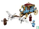 LEGO 75958 Beauxbatons' Carriage: Arrival at Hogwarts™ - Image 2
