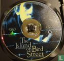 The Island on Bird Street  - Bild 3