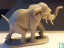 Elefant (hellgrau) - Bild 1
