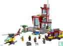 Lego 60320 Fire Station - Image 2