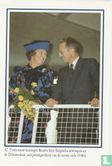 Trots toont koningin Beatrix haar Belgische ambtsgenoot de Deltawerken, een prestigeobject van de eerste orde (1986) - Bild 1