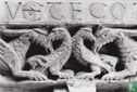 Le cloître (fin Xle siècle)- Chimère et oiseaux (chapiteau, détail) - Afbeelding 1