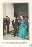In de Parijse Opéra ontvangt de Vorstin voor de Nederlandse contraprestatie president Mitterrand en "tout Paris"(1991) - Image 1
