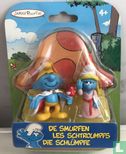 King Smurf and Smurfette - Image 1