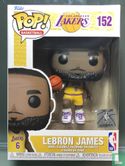 LeBron James (NBA Los Angeles Lakers) - Image 2