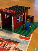 lego 361 Garage - Image 2