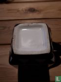 Quadratischer Becher