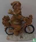 Kerstbeer op fiets - Afbeelding 1