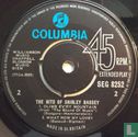 The Hits of Shirley Bassey - Afbeelding 4