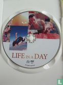 Life in a Day - Afbeelding 3