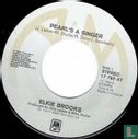 Pearl's a Singer - Image 3