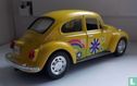 VW Beetle 'Flower Power' - Image 5