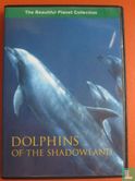 Dolphins of the Shadowland - Afbeelding 1
