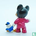 Bébé Mickey avec poupée Donald Duck - Image 2