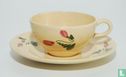 Tea cup and saucer De Batavier Maastricht Decor Boerenbont - Image 1
