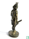 Viking with ax (brass) - Image 4