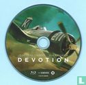 Devotion - Bild 3