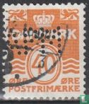 Number, Crown and Waves